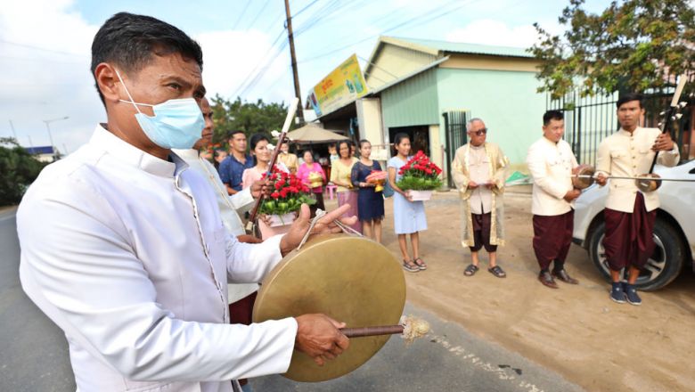 លោកនាយក​រដ្ឋមន្ត្រី​​ អនុញ្ញាត​ឱ្យ​ម្ចាស់​ដើមការ​អាច​អញ្ជើញ​ភ្ញៀវ​​ចូលរួមបាន​ ១ ​ពាន់​នាក់