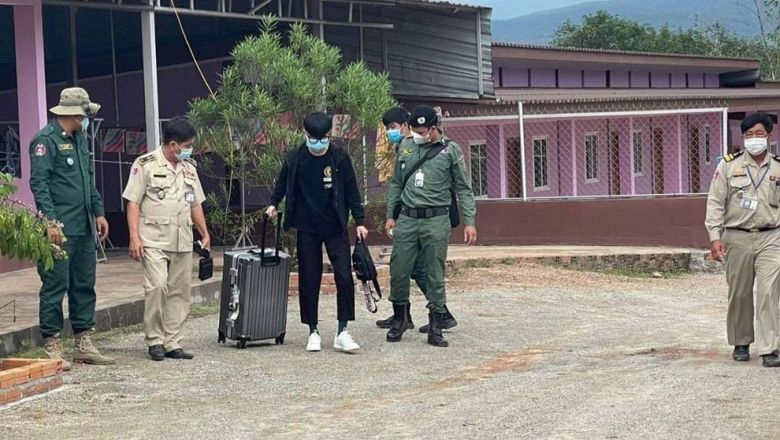 បុរស​ជនជាតិ​ចិន​ម្នាក់​ ដែល​ត្រូវ​​បាន​ជនជាតិ​ចិន​ដូចគ្នា​ឆបោក​ពី​ប្រទេស​ចិន ​ត្រូវបាន​សមត្ថកិច្ច​កម្ពុជា​ជួយ​សង្គ្រោះ