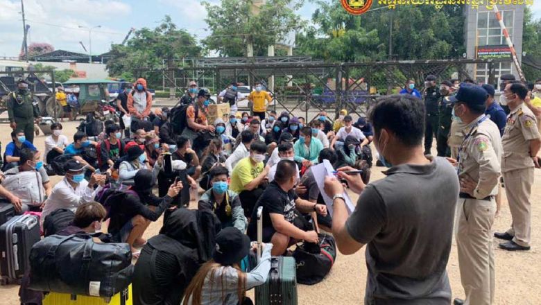 ក្នុង​ឆ្នាំ ២០២២ កម្ពុជា​បណ្តេញ​ជនបរទេស​ជិត ៦ ពាន់​នាក់ ​ខណៈ ១៦-១២ នាក់​ត្រូវ​ផ្តន្ទាទោស​ 