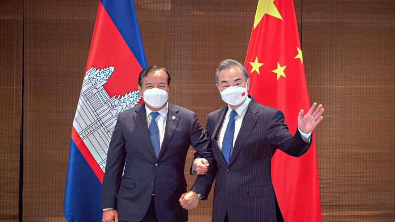 កម្ពុជា​-ចិន ​អះ​អាង​ជា​ថ្មី​ក្នុង​ការលើក​កម្ពស់​បន្ថែម​ទៀត ​នូវ​កិច្ច​សហ​ប្រតិបត្តិ​ការ​ភាព​ជា​ដៃ​គូយុទ្ធ​សាស្ត្រ​គ្រប់​ជ្រុង​ជ្រោយ​