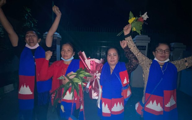 សាលាឧទ្ធរណ៍​ភ្នំពេញ​សម្រេច​ព្យួរទោស​ក្រុម​ស្ត្រី​ក្លាហាន​ដែល​នៅ​សល់