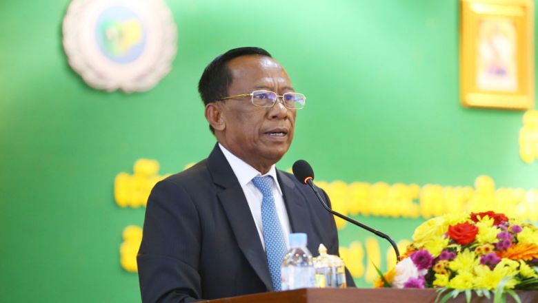 រដ្ឋមន្ត្រី​ក្រសួង​សង្គមកិច្ច​ ណែនាំ​មន្ត្រី​សហការ​អនុវត្ត​កម្មវិធី​ផ្ដល់ជំនួយ​ដល់​ពលរដ្ឋ​ក្រីក្រ