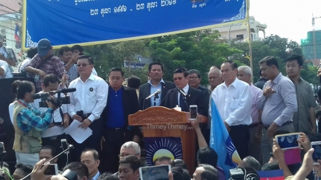 គណបក្ស​សង្គ្រោះ​ជាតិ ចាត់ទុក​សេចក្ដីស្នើច្បាប់​មិន​ឲ្យ​ទណ្ឌិត​ធ្វើ​មេបក្ស ជាការ​បំបែកបំបាក់​ជាតិ