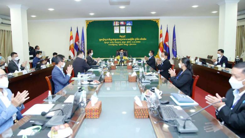 ក្រុម​ប្រឹក្សាជាតិ​ប្រាក់​ឈ្នួល​អប្បបរមា​ កំណត់​យក​ថ្ងៃទី ២៨​ កញ្ញា ​បោះឆ្នោត​ជ្រើសរើស​តួលេខ​ សម្រាប់​ប្រាក់​ឈ្នួល​កម្មករ បើ​គ្មាន​ការឯក​ភាព