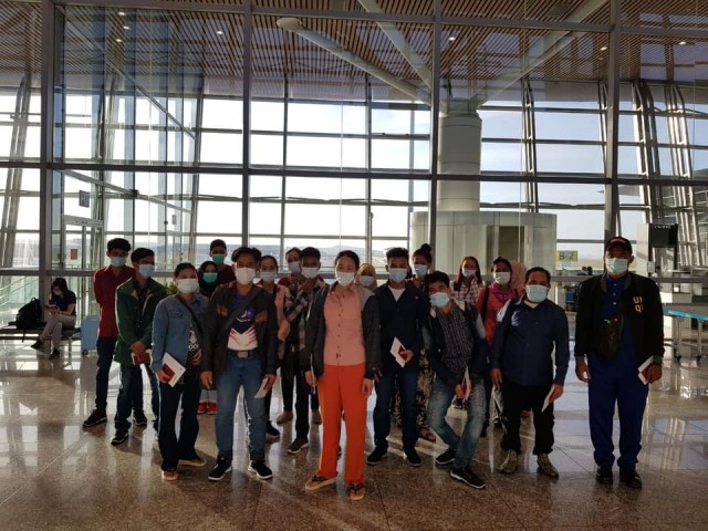 ពលករខ្មែរ១៨នាក់ ដែលត្រូវបានជួយសង្គ្រោះហើយ នឹងមកដល់កម្ពុជាវិញ នៅថ្ងៃទី៦ កុម្ភៈ