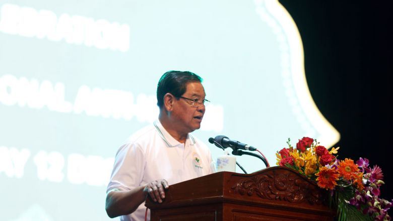 លោក ស ខេង​៖ ​មាន​កម្មករ​រាប់ម៉ឺន​នាក់​នៅ​ប្រទេស ​ថៃ​ ដែល​មិនទាន់​ស្រប​ច្បាប់