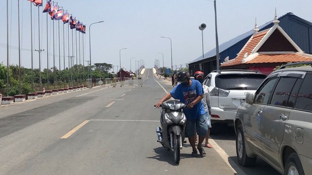 អាជ្ញាធរ បង្កើន​ការរឹត​បន្តឹង​តាម​ព្រំដែន​ខេត្តជាប់​​វៀតណាម ដើម្បី​បង្ការ​ជំងឺ​កូវីដ-១៩