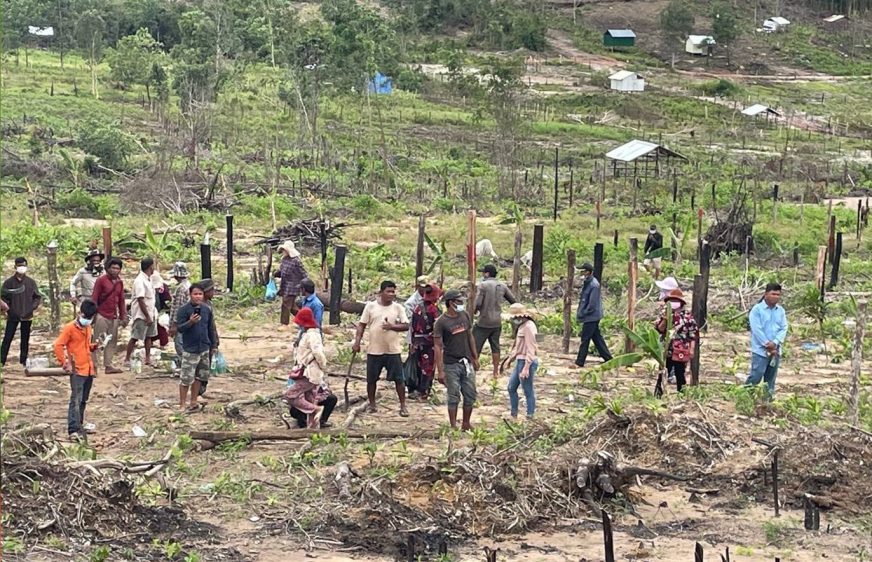 អ្នកមាន​ជម្លោះ​ដីធ្លី​នៅ​ព្រះសីហនុ អំពាវនាវ​ដល់​ប្រមុខ​រដ្ឋាភិបាល​ជួយ​ដោះស្រាយ​និង​ដោះលែង​ពលរដ្ឋ​៤នាក់