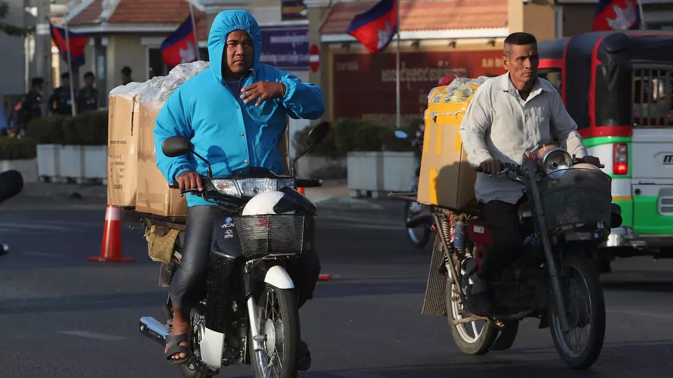 អ្នកសេដ្ឋកិច្ចក្រៅប្រព័ន្ធត្រៀមខ្លួនចាក់វ៉ាក់សាំងការពារកូវីដ១៩