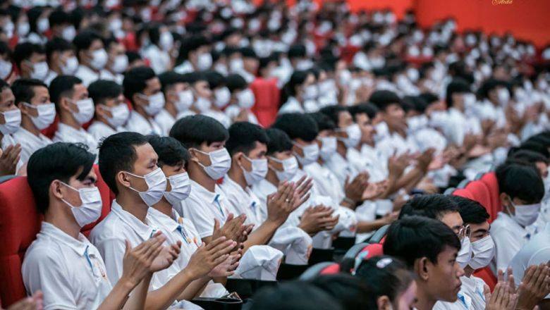 អង្គការ​ និង​សមា​គម​ចំនួន​ ៨​ ស្ថា​ប័ន ​ស្នើឱ្យ​ក្រសួង​អប់រំ​លុប​ ​បម្រាម​ពិភា​ក្សា​ពី​នយោ​បាយ​នៅក្នុង​គ្រឹះ​ស្ថាន​អប់រំ​គ្រប់​កម្រិត​ 