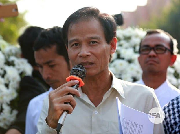 ក្រុម​សហជីព​គាំទ្រ​រដ្ឋាភិបាល​ជាង ១០០​សហជីព បាន​រួម​គ្នា​ដាក់​ពាក្យ​បណ្ដឹង​ប្រឆាំង​លោក ជា មុនី 