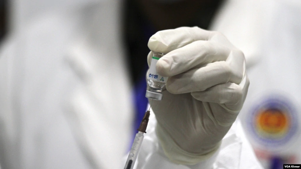 ក្រុម​ជន​ខិល​ខូច​បង្កើត​ព័ត៌មាន​លក់​វ៉ាក់សាំង​កូវីដ​នៅ​កម្ពុជា