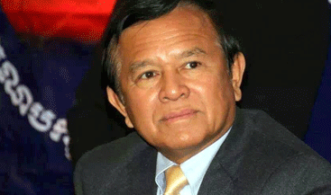 លោ​ក ​កឹ​​ម​ សុ​ខា​ ​ថា​ ​ប​ក្សកា​ន់​អំ​ណា​ច​នឹង​ចា​​ញ់ឆ្នោ​ត​ក្នុ​ងកា​រ​បោះ​​ឆ្នោ​ត​ថ្នា​ក់ជា​តិ​ ​បើ​សិន​ហ៊ា​ន​យ​ក​មេ​ឃុំដែ​ល​ចា​ញ់​ឆ្នោត​ទៅ​តែង​​តាំ​ង​ជា​ទី​ប្រឹ​ក្សា ​ឬជា​ជំ​​នួយ​កា​រ​រ​ដ្ឋ​ម​ន្រ្តី​​​