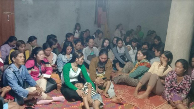 ជនជាតិ​ដើម​ព្នង ៣​ភូមិ ព្រមាន​ធ្វើ​បាតុកម្ម​ដេក​នៅ​សាលា​ខេត្ត​មណ្ឌលគិរី បើ​អាជ្ញាធរ​មិន​ប្រគល់​ដី​សហគមន៍​ជូន​ពួកគាត់​វិញ​ទេ