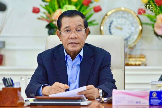 លោក ហ៊ុន សែន​៖ អ្នកសារព័ត៌មាន​«​កុំ​បំពាន​សិទ្ធិ​អ្នកដទៃ កុំ​បំភ្លៃ​ការពិត​» ហើយ​ត្រូវ​ប្រយុទ្ធ​ជំងឺ​កូ​វីដ​-១៩ 