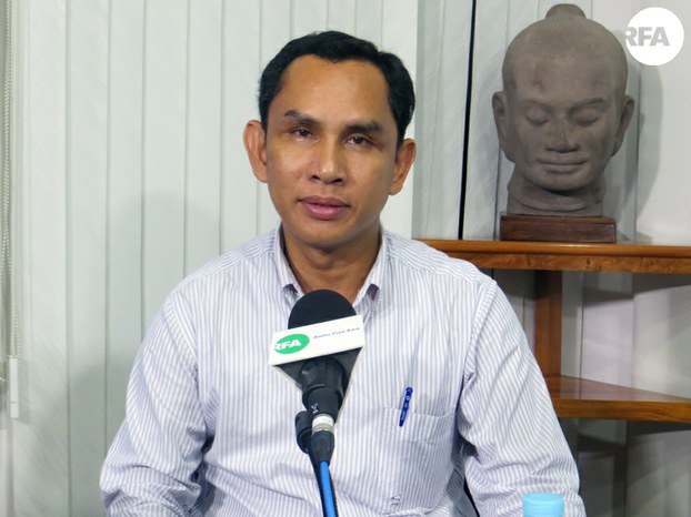 អាជ្ញាធរ​អនុវត្ត​ច្បាប់​ដោយ​លំអៀង​ជុំវិញ​ករណី​កោះ​ហៅ​មន្ត្រី​សិទ្ធិ​មនុស្ស​២​រូប