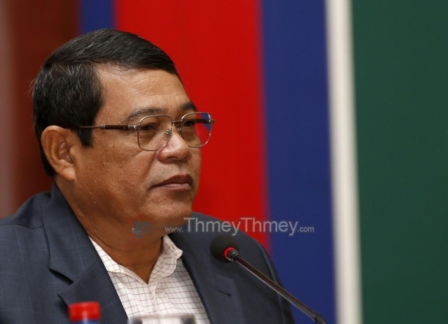 លោក កែ គឹមយ៉ាន ថា ការបញ្ឈប់​ការងារ​មន្ត្រី​សេព​គ្រឿងញៀន​មិនមែនជា​ដំណោះស្រាយ​ល្អ​ទេ​