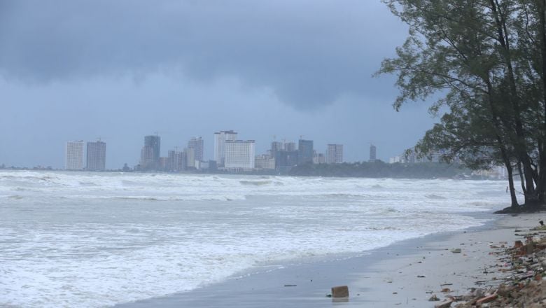 ក្រសួង​ធនធាន​ទឹក​អំពាវនាវ​ជា​ថ្មី​ដល់​ពលរដ្ឋ ឱ្យ​បង្កើន​ការ​ប្រុងប្រយ័ត្ន​ចំពោះ​ភ្លៀង​លាយឡំ​ខ្យល់​កន្ត្រាក់ និង​ផ្គរ​រន្ទះ