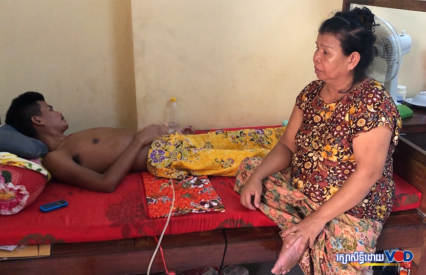 បទយកការណ៍៖ បុរស​​រង​គ្រាប់​កាំភ្លើង​ក្នុង​ជម្លោះ​ដី​ធ្លី ធ្លាក់​ខ្លួន​​ពិការ​​ ដង្ហោយ​រក​យុត្តិធម៌​ និង​ជំនួយ​