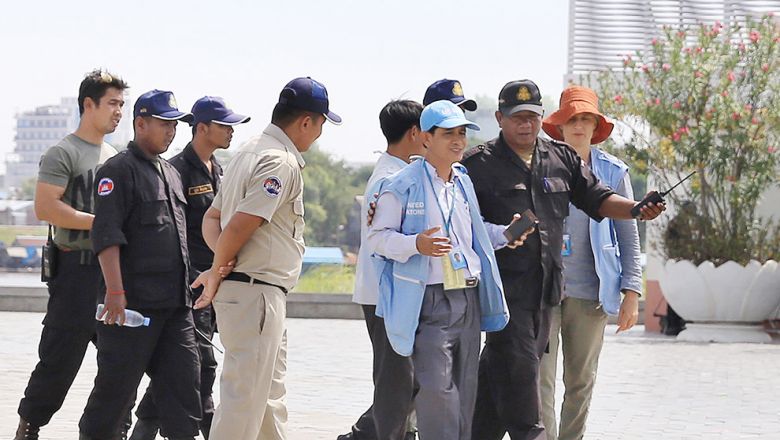 មន្ត្រីចាត់ទុក​ការ​ឲ្យ​ពិន្ទុ​សេរីភាព​នៅ​កម្ពុជា​ថា ​មាន​ចរិត​នយោបាយ