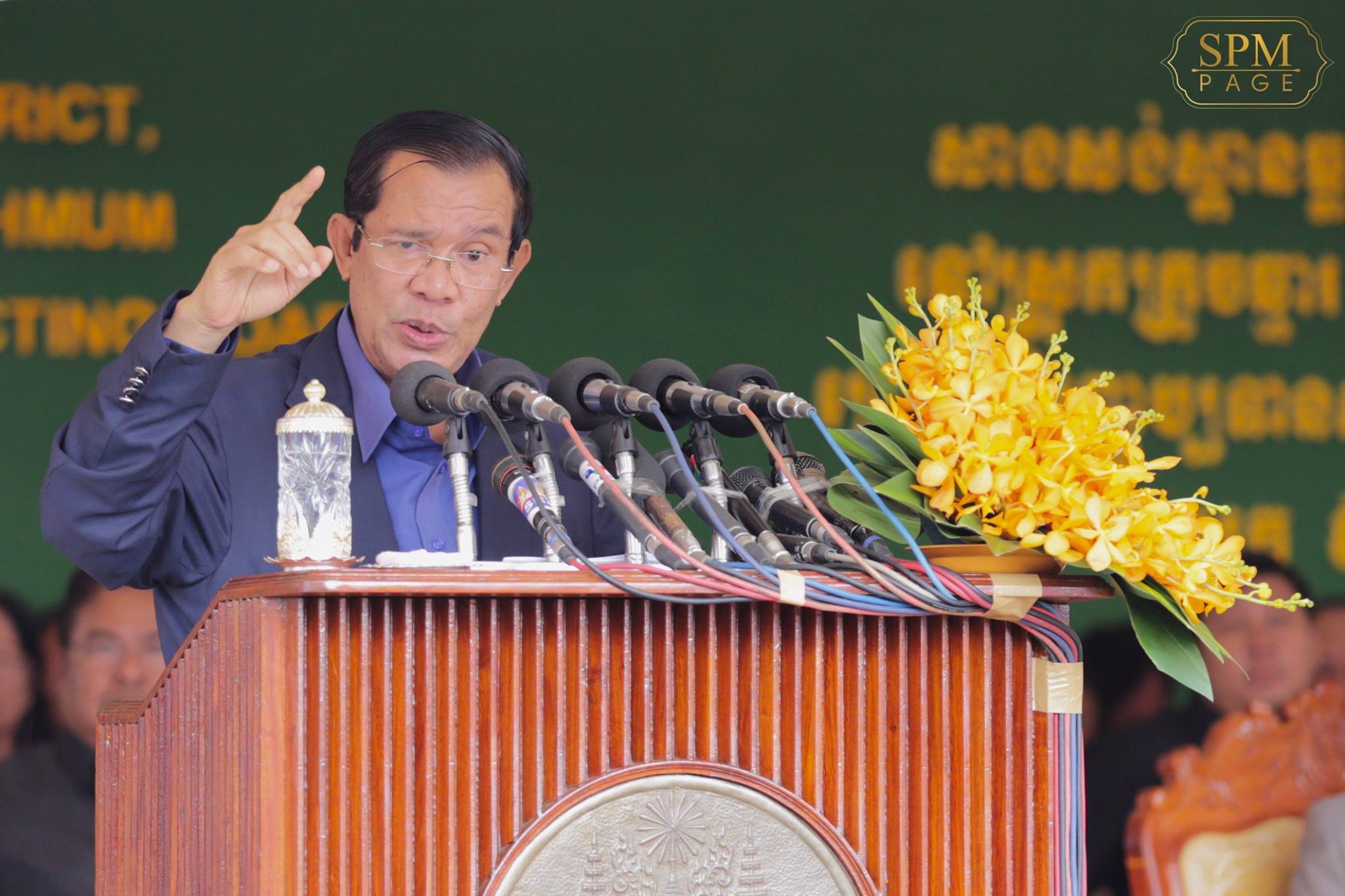 លោក ហ៊ុន សែន បញ្ជា​ឲ្យ​តាម​ចាប់​ខ្លួន​អ្នក​រៀបចំ​​បង្ក​សំឡេង​ផ្ទុះ​អំឡុង​ចូល​ឆ្នាំ​ថ្មី