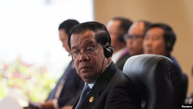 លោក ​ហ៊ុន សែន​ បញ្ជា​អភិបាល​ខេត្ត​ទាំង​អស់​ចាត់​វិធាន​ការ​តឹងរ៉ឹង​លើ​ការ​ទន្រ្ទាន​ដី​ព្រៃ 