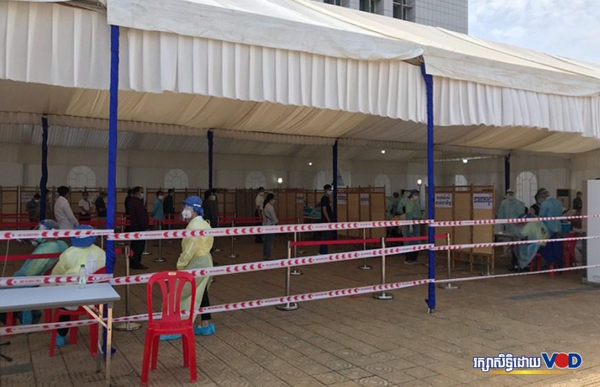 អ្នកឆ្លងកូវីដ១៩ក្នុងសហគមន៍កើនដល់៧៦ករណីក្នុងរយៈពេល៣ថ្ងៃ