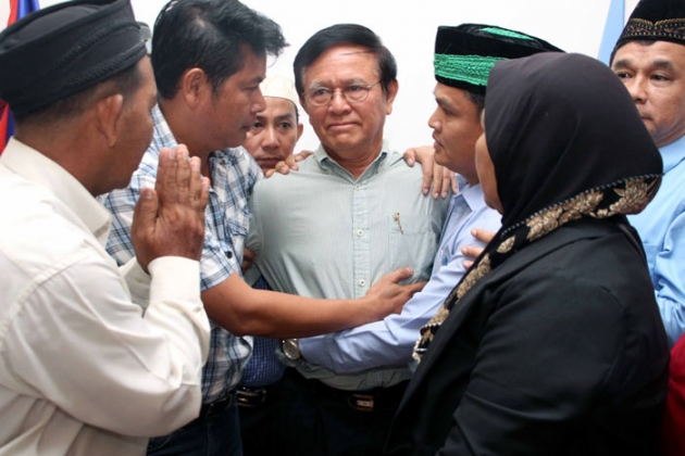 មិនទាន់ចាប់ខ្លួនឯកឧត្តម កឹម សុខា ដោយសារមានសេណារីយ៉ូថ្មី?