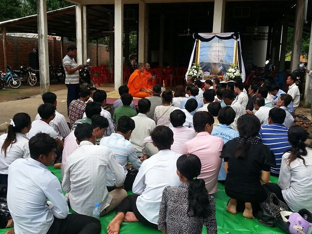 ពលរដ្ឋ​មួយ​ចំនួន​ខក​ចិត្ត​ចំពោះ​អាជ្ញាធរ​ខេត្ត​កំពង់ចាម​ដែល​រឹប​អូស​រូបថត​លោក កែម ឡី