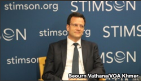 បទសម្ភាសន៍ VOA ជាមួយ​លោក Brian Eyler អំពី​ការ​អភិវឌ្ឍ និង​អភិបាលកិច្ច​របស់​រដ្ឋាភិបាល​កម្ពុជា