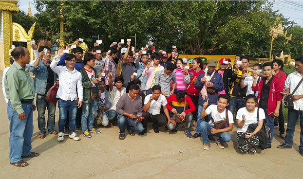 សង្គម​ស៊ីវិល​ស្នើ​គ.ជ.ប​ផ្ដល់​លទ្ធភាព​ឲ្យ​ពលករ​ចំណាក​ស្រុក​បាន​ចុះ​ឈ្មោះ​បោះ​ឆ្នោត