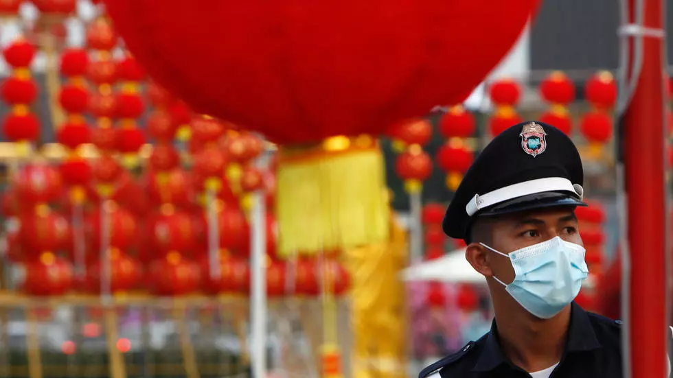 អ្នកសេដ្ឋកិច្ច៖ការចំណាយលើសំណែននាឱកាសចូលឆ្នាំចិនថយចុះពី៣០ទៅ៤០%