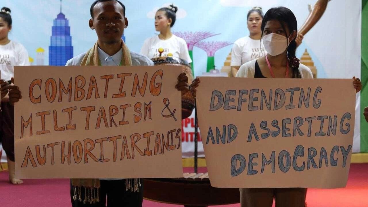 អ្នកការពារសិទ្ធិមនុស្សថា លំហសេរីភាពពលរដ្ឋ និងប្រជាធិបតេយ្យកម្ពុជា មិនខុសពីបរិបទប្រទេសភូមាបច្ចុប្បន្ន