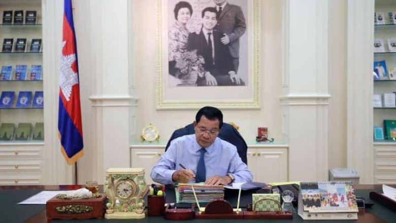 នា​យក​រដ្ឋ​មន្ត្រី​ស្នើឲ្យ​គ្រប់​វត្ត​វាយ​គង ជួង​ រគាំង ទូងស្គរ ​៥​ ដង ​ក្នុង ១​ ថ្ងៃ​ ដើម្បី​ឲ្យ​ពលរដ្ឋ​បង្កើន​ការ​ប្រុង​ប្រ​យ័ត្ន​​ និង​អនុ​វត្ត​វិធាន​ការ​សុខា​ភិ​បាល​