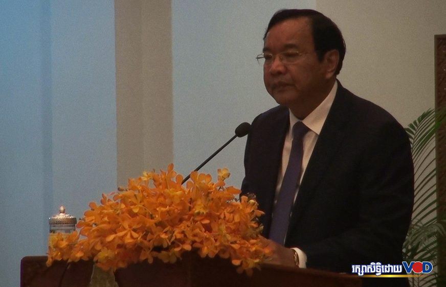 និស្សិត​កម្ពុជា​១២៨​នាក់​ត្រូវ​បាន​បញ្ជូន​ត្រឡប់​មក​ពី​អ៊ីស្រាអែល ខណៈ​២៥០​នាក់​ទៀត​គ្រោង​ទៅ​សិក្សា