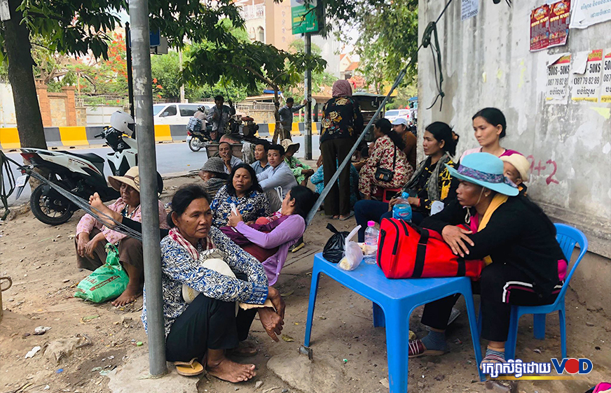 ក្រសួង​​ថា ​ដោះ​ស្រាយ​វិវាទ​ដី​ធ្លី​លើស​ពី​៣​ភាគ​៤​នៃ​វិវាទ​ជាង ១​ម៉ឺន​ករណី​ត្រឹម​៤​ខែ​ឆ្នាំ​នេះ﻿