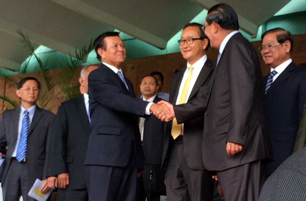 លោកនាយករដ្ឋមន្រ្តី ហ៊ុន សែន បដិសេធ​ថា លោក​ជា​ដើម​ហេតុ​នៃ​ការ​បែកបាក់​របស់​បក្ស​ប្រឆាំង