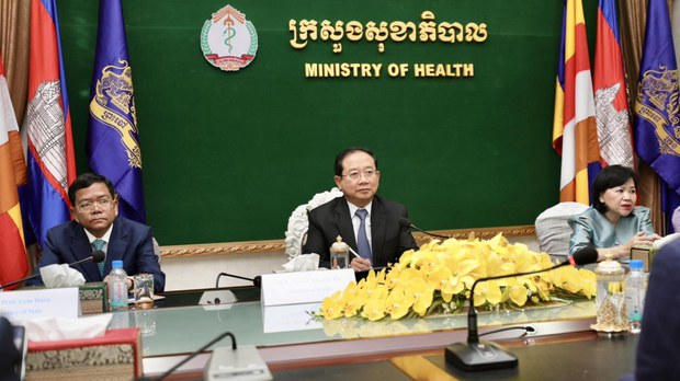 ក្រសួង​សុខាភិបាល​រកឃើញ​ក្មេងស្រី​ម្នាក់​ទៀត អាយុ​១៧​ឆ្នាំ កើត​ជំងឺ​ផ្ដាសាយ​បក្សី