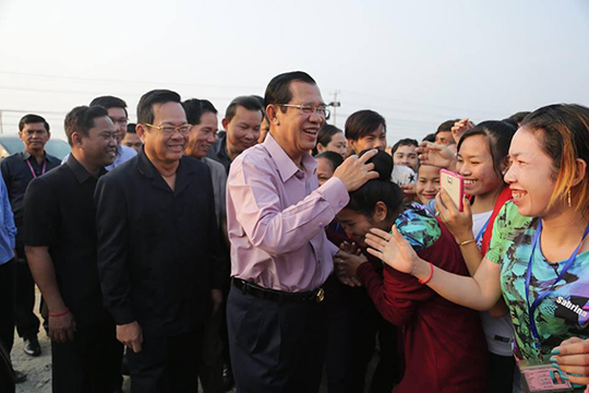 រាជរដ្ឋាភិបាល ត្រៀមថវិកាជិត ៥លានដុល្លារ បើកឲ្យកម្មករ ដែលថៅកែរត់ចោល