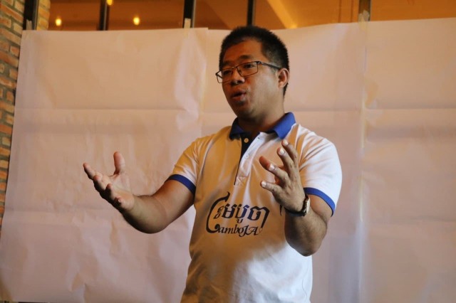 លោក ណុប វី៖ «បណ្ដាញអ្នកកាសែតស្រីនៅកម្ពុជា » នឹងដោះស្រាយបញ្ហាស្ត្រី ហើយធ្វើឱ្យបំណងពួកគេក្លាយជាការពិត