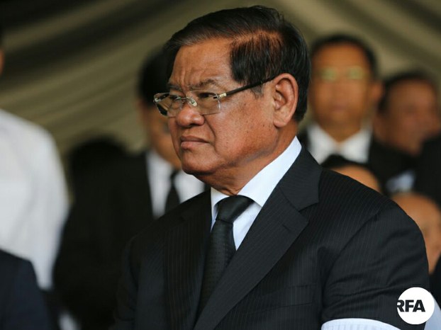 អ្នកនាំពាក្យ​ក្រសួងមហាផ្ទៃ លោក ខៀវ សុភ័គ ឲ្យ​អាស៊ីសេរី​ដឹង​ថា លោក ស ខេង បាន​ជួប​ប្រជុំ​ចង្អៀត ជាមួយ​ក្រុម​ជំនាញ​ផ្នែក​ច្បាប់​រួចហើយ​នៅ​ក្នុង​សប្តាហ៍​នេះ