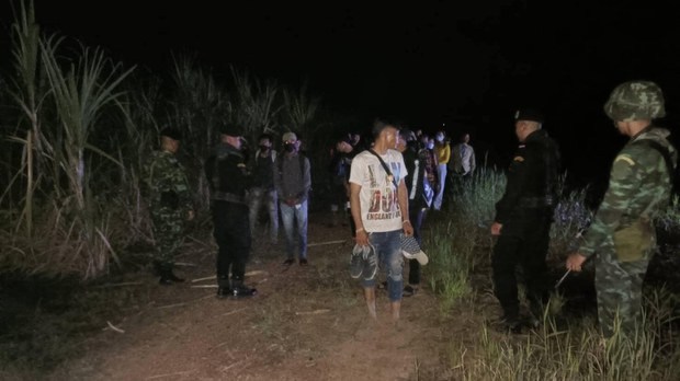 ពលករ​នៅ​បន្ទាយមានជ័យ​ចំណាកស្រុក​ទៅ​ថៃ «ព្រោះ​​បំណុល​ធនាគារ និង​គ្មាន​ការងារ​ក្នុង​ស្រុក»