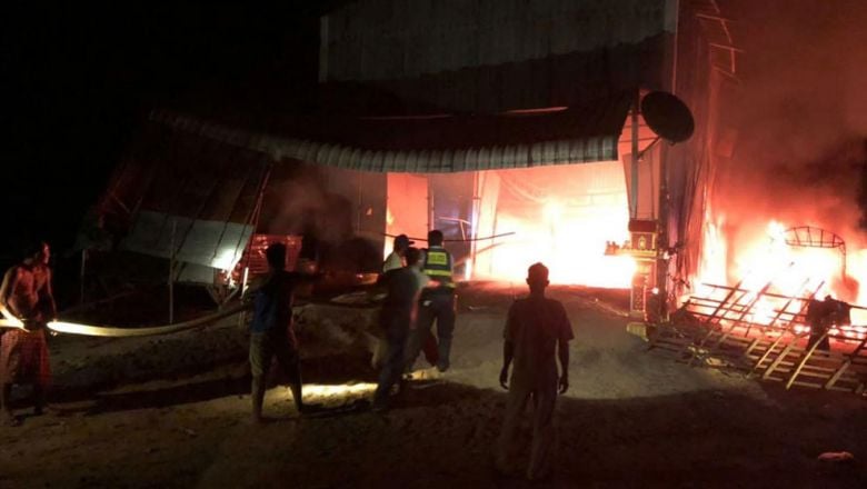 ស្ត្រី​មាន​ផ្ទៃពោះ​ម្នាក់​ និង​កូន ៤ នាក់​បាន​ស្លាប់​ ដោយសារ​គ្រោះ​អគ្គិភ័យ​នៅ​កំពង់ឆ្នាំង