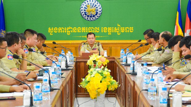 សង្គម​ស៊ីវិល​ជំរុញ​ឱ្យ​រដ្ឋាភិបាល​ទប់ស្កាត់​ជនបរទេស​ឆ្លង​ដែន​ខុស​ច្បាប់​ប្រព្រឹត្ត​បទ​ល្មើស និង​ជួញដូរ​មនុស្ស