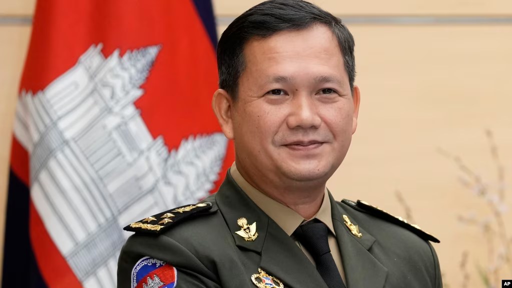 អ្នក​តាម​ដាន​សម្លឹង​មើល​ការ​ដឹកនាំ​ប្រទេស​នា​ពេល​ខាង​មុខ​របស់​លោក ហ៊ុន ម៉ាណែត