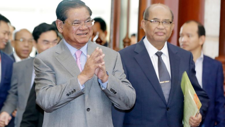 លោក ស ខេង ស្នើ​ដល់​មន្ត្រី​ជំនាញ​រៀបចំ​​គណៈកម្មការ​ធ្វើ​សេចក្ដី​ព្រាង​ច្បាប់​អន្តោប្រវេសន៍​ថ្មី