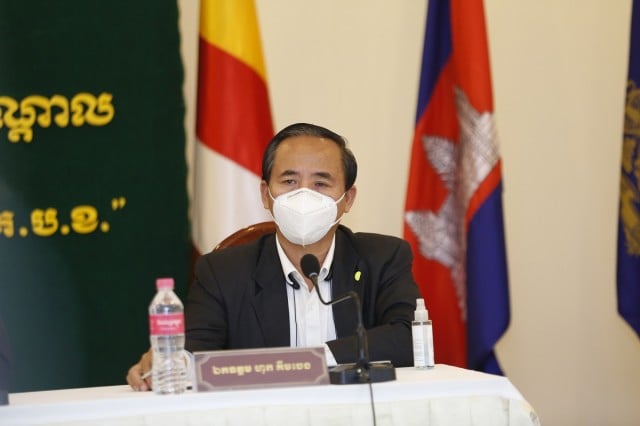 មន្ទីរពេទ្យឯកជនជាង១០ បានស្នើក្រសួងសុខាភិបាលធ្វើតេស្តរកកូវីដ-១៩ និងព្យាបាលអ្នកជំងឺ