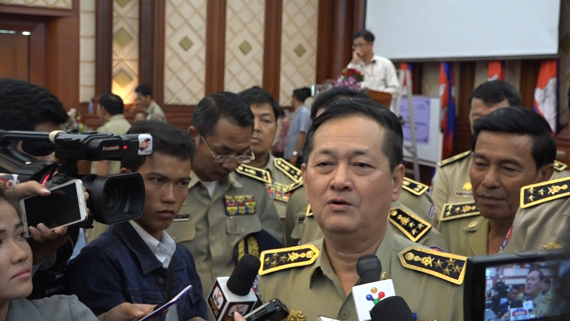 រដ្ឋាភិបាលថាជនអន្តោប្រវេសន៍វៀតណាមប្រើប្រាស់ឯកសារដ្ឋបាលមិនប្រក្រតីមានជាង៩ម៉ឺននាក់