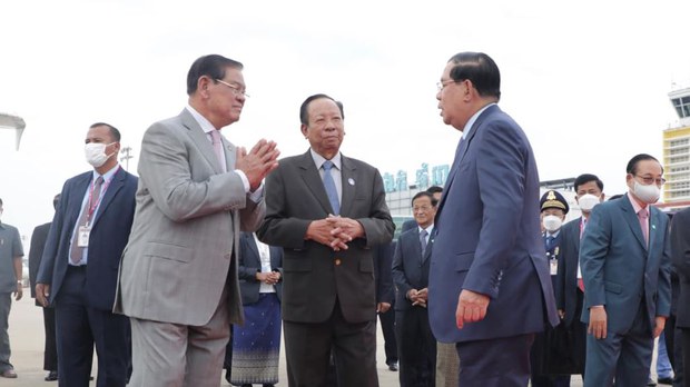 ចិន​ជំរុញ​ឱ្យ​កម្ពុជា​ពង្រឹង​សហគមន៍​រួមគ្នា​ជាមួយ​ចិន​កាន់តែ​ខ្លាំង​ឡើង