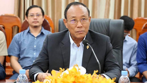 បក្ស​​​ប្រឆាំង​​រិះគន់​​​បេក្ខជន​​​​ប្រធានគជប​​ ថា​​អសមត្ថភាព​កិច្ចការ​​​បោះ​ឆ្នោត​​​​និង​​​​​ក្រោម​ឥទ្ធិពល​បក្ស​កាន់​អំណាច​​​​